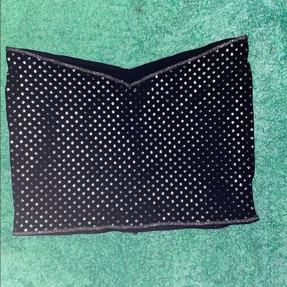 IDK - Picture 3 of 3